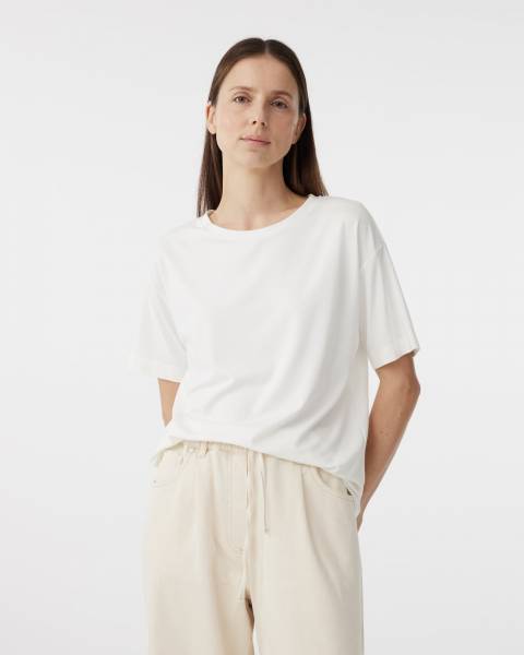 KNIT-TED 251P139 Hazel T-Shirt